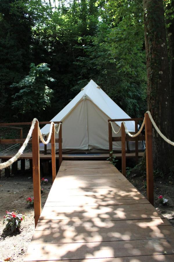River Tribe Glamping Laino Borgo Exterior foto